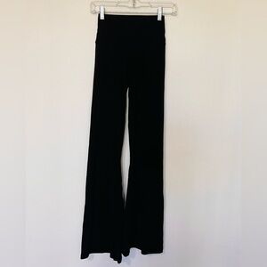 Aerie Real Me Highwaisted Crossover Flare Legging